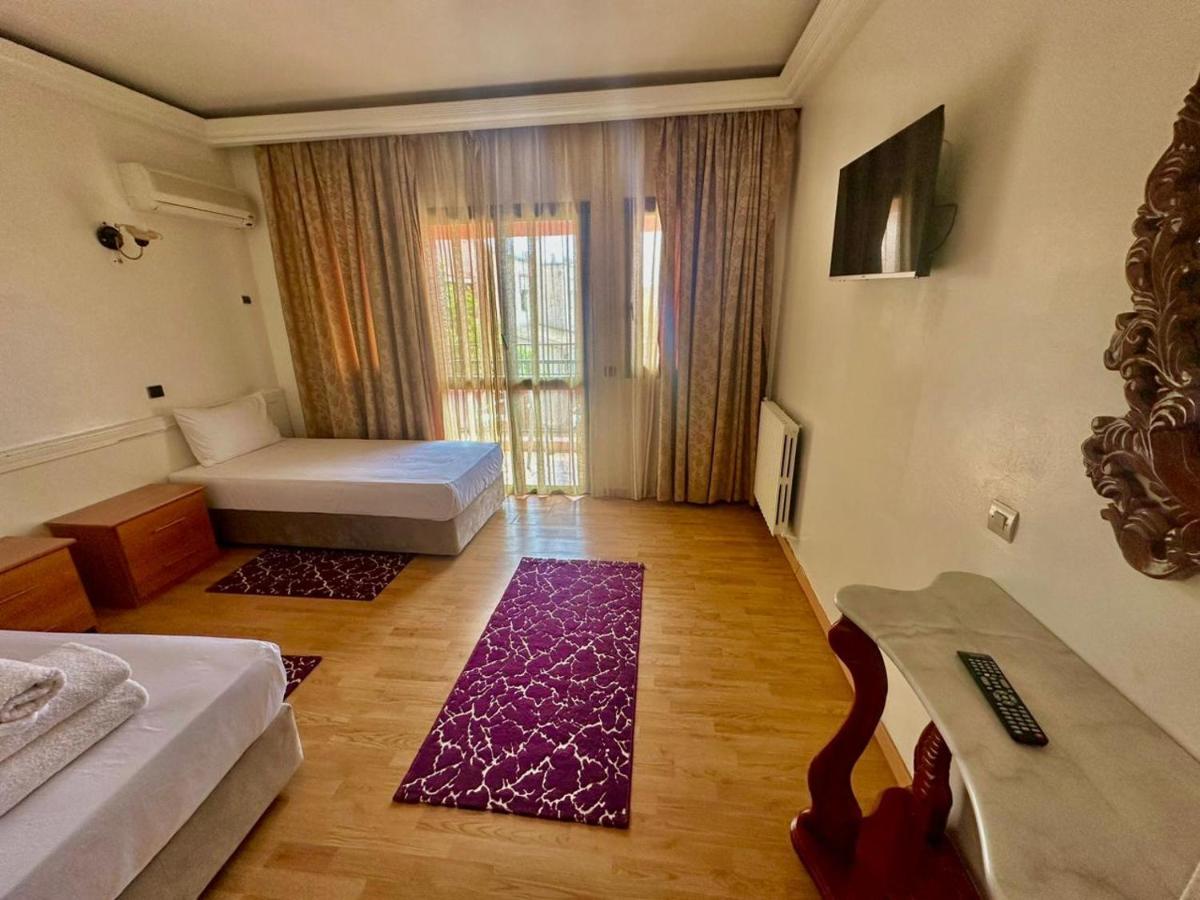 Amrouss Touristic Darmaroc Hotel Azrou Bagian luar foto