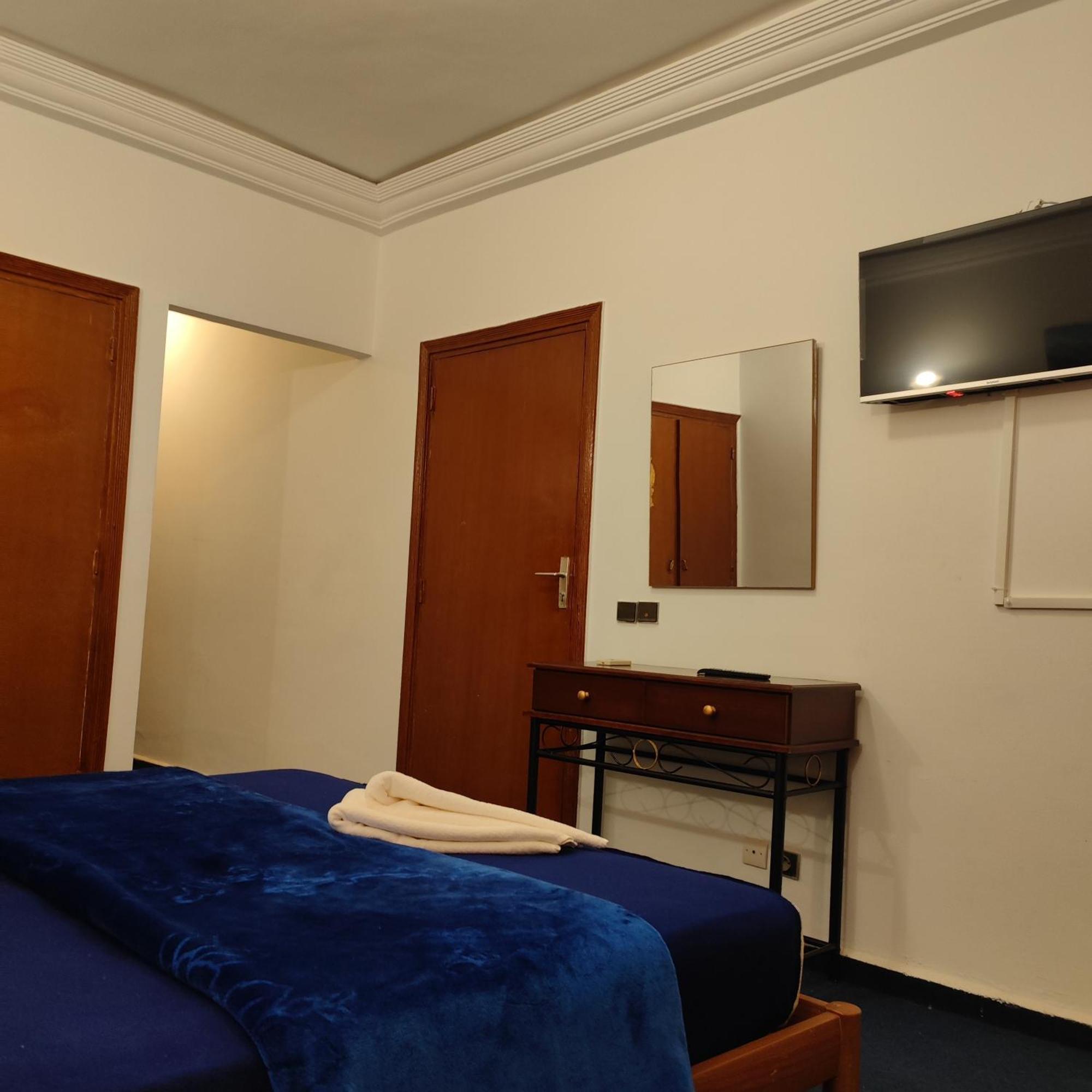 Amrouss Touristic Darmaroc Hotel Azrou Bagian luar foto